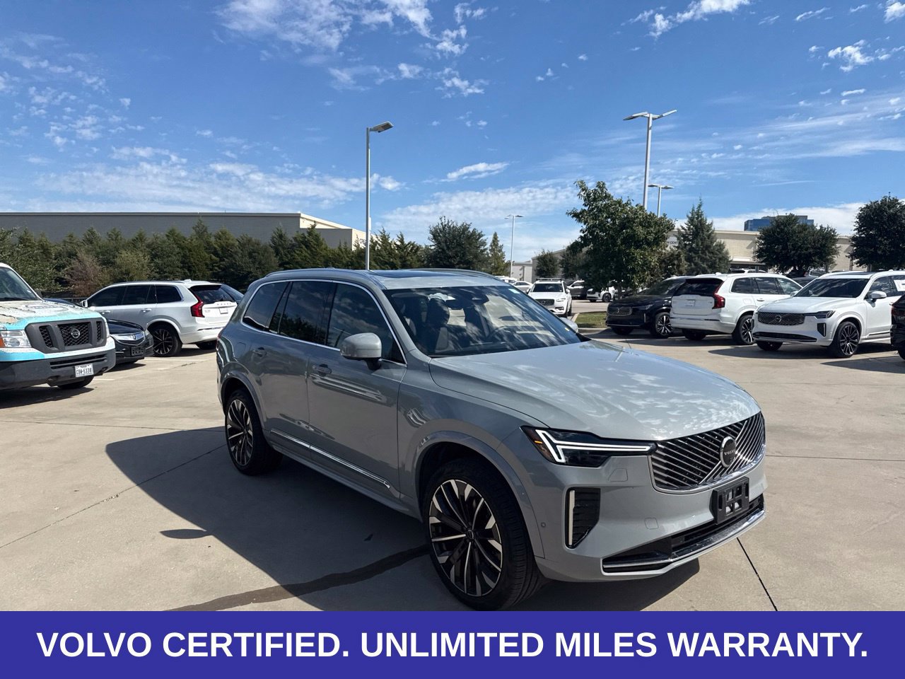 Certified 2026 Volvo XC90 B6 Plus AWD/4WD image 9