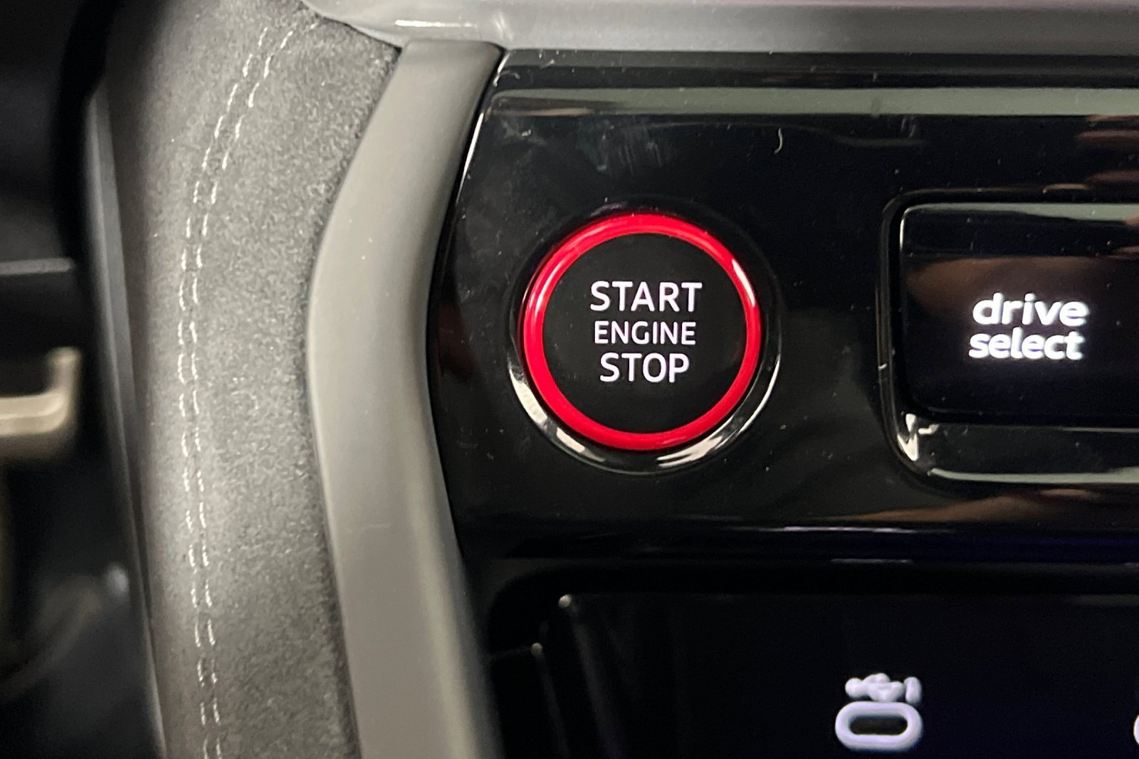 New 2025 Audi SQ5 Premium Plus image 22