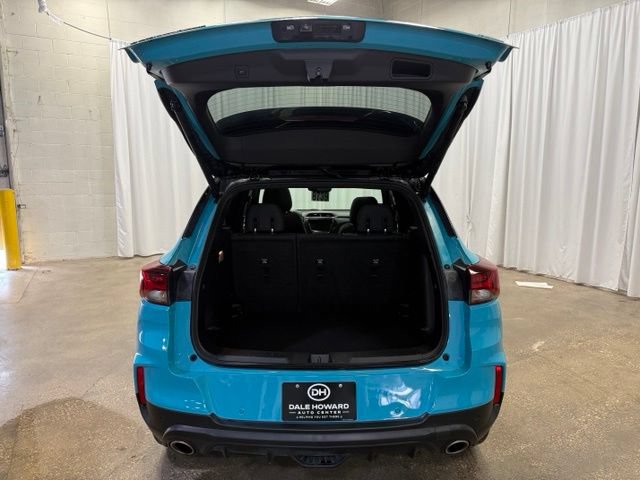 Used 2022 Chevrolet TrailBlazer RS w/ Sun and Liftgate Package AWD/4WD image 25