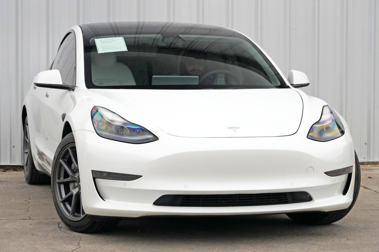 Used 2022 Tesla Model 3 image 4