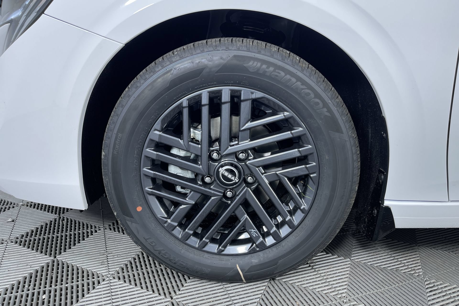 New 2027 Nissan Sentra SV w/ SV Convenience Package FWD image 25