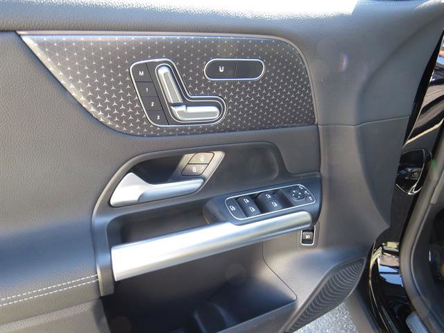 Used 2026 Mercedes-Benz GLA 250 4MATIC image 9