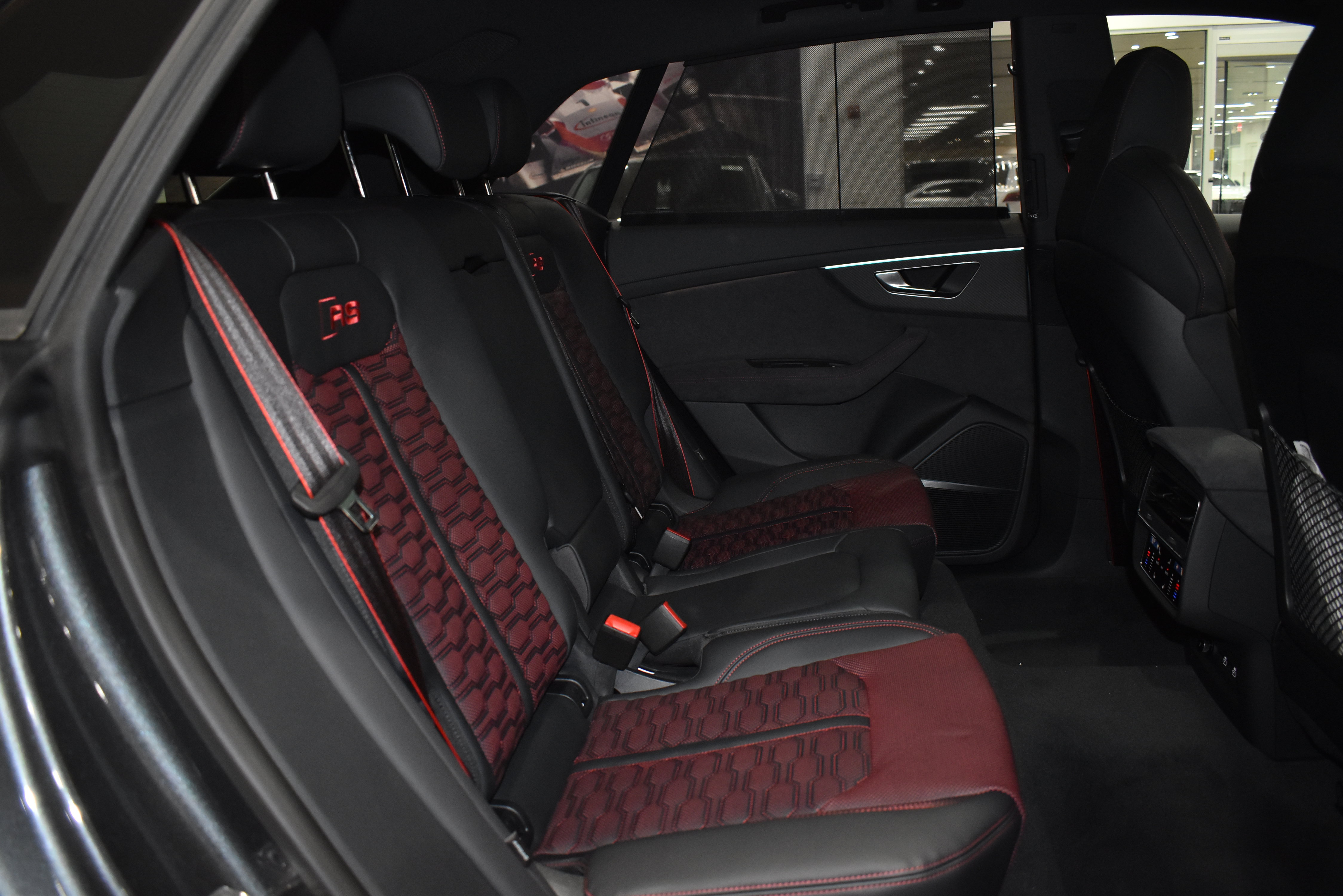 New 2026 Audi RS Q8 performance image 34