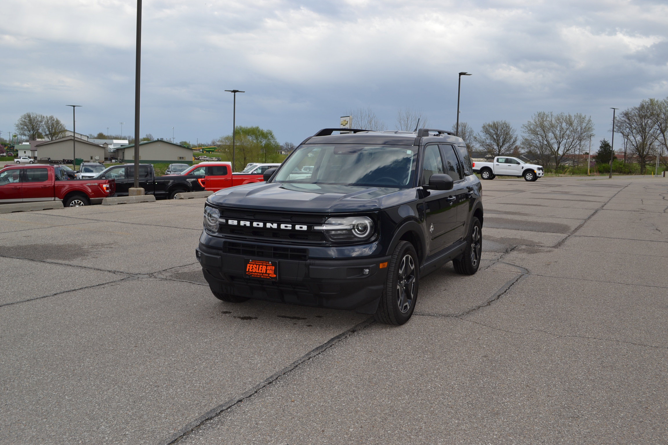 Certified 2021 Ford Bronco Sport Outer Banks w/ Outer Banks Package (96D) image 1