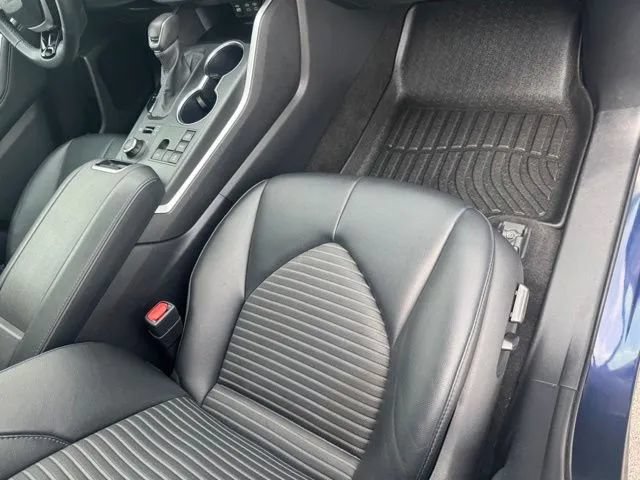 Used 2024 Toyota Highlander XSE AWD/4WD image 15