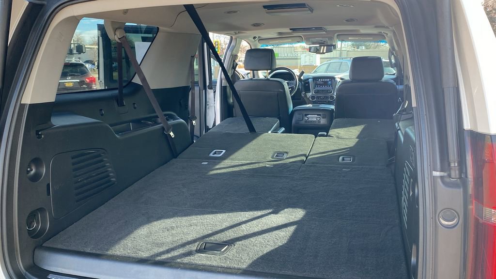 Used 2017 Chevrolet Suburban Premier image 11