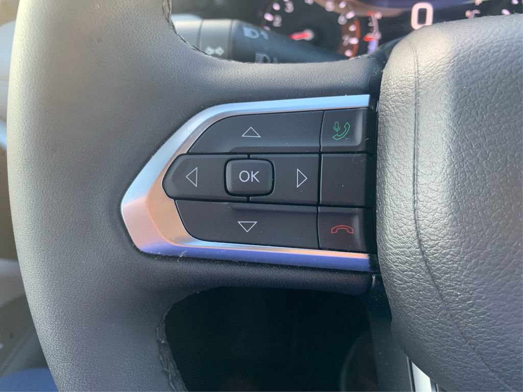 Used 2026 Jeep Compass Limited AWD/4WD image 26
