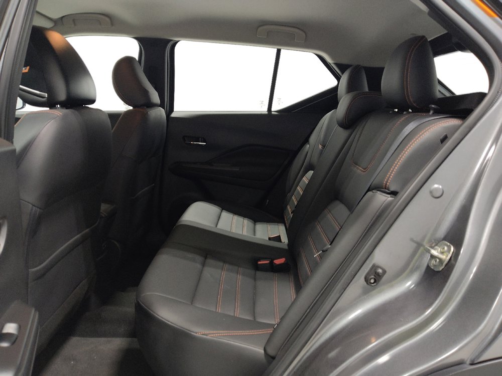 Used 2020 Nissan Kicks SR w/ SR Premium Package image 18