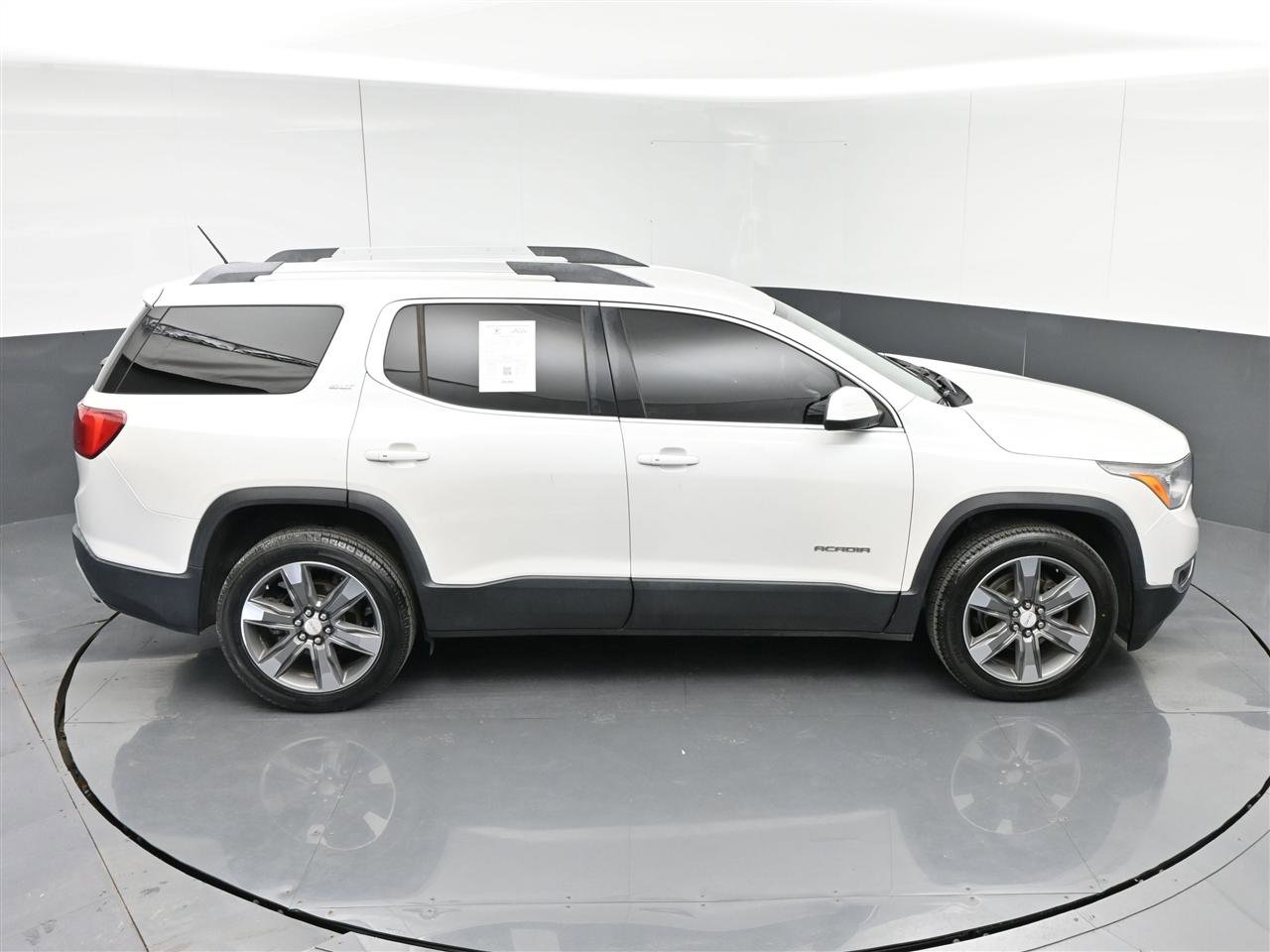 Used 2018 GMC Acadia SLT image 25
