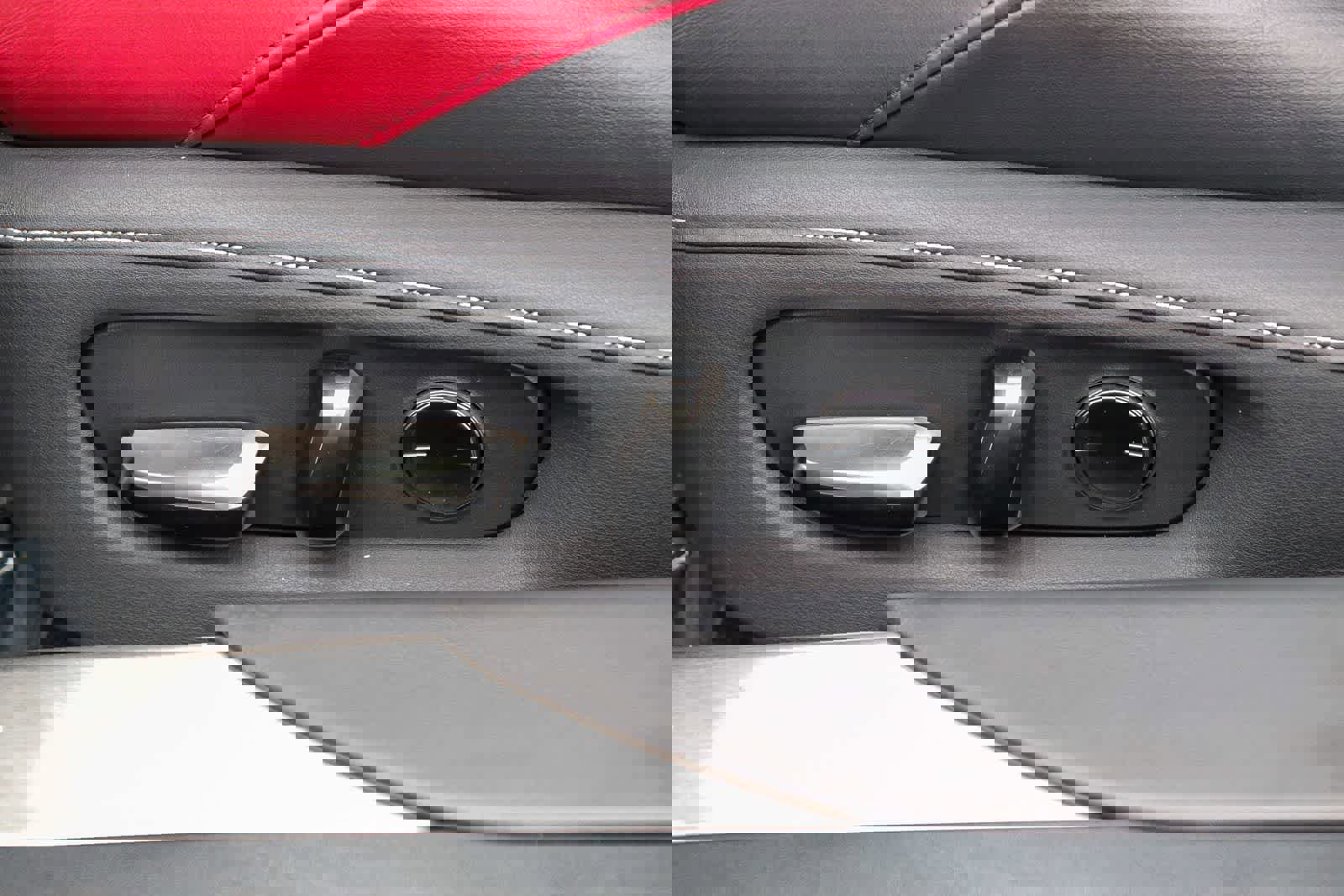 Used 2018 Lexus LC 500h w/ Touring Package image 23