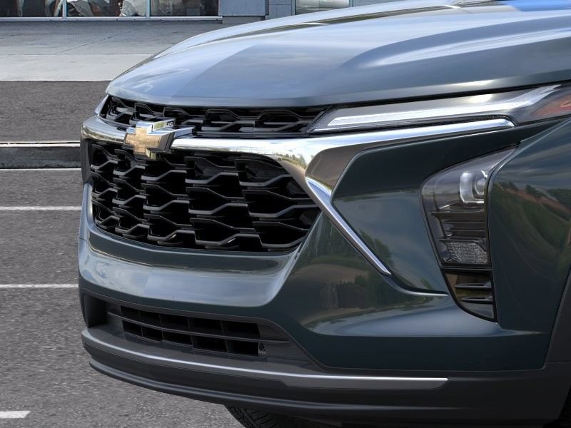 New 2026 Chevrolet Trax LT w/ Sunroof Package FWD image 14