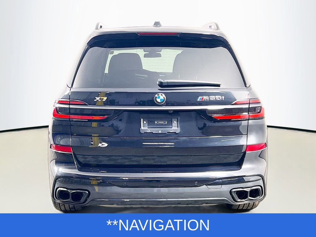 Used 2025 BMW X7 M60i w/ Executive Package image 7