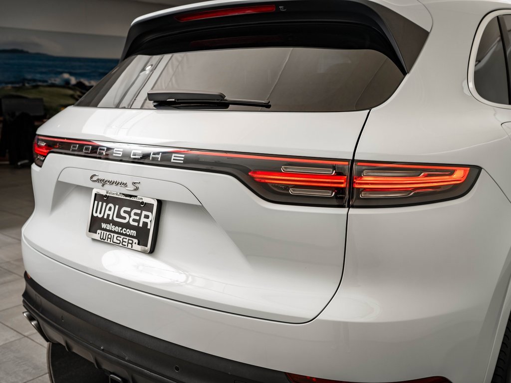 Used 2019 Porsche Cayenne S image 18