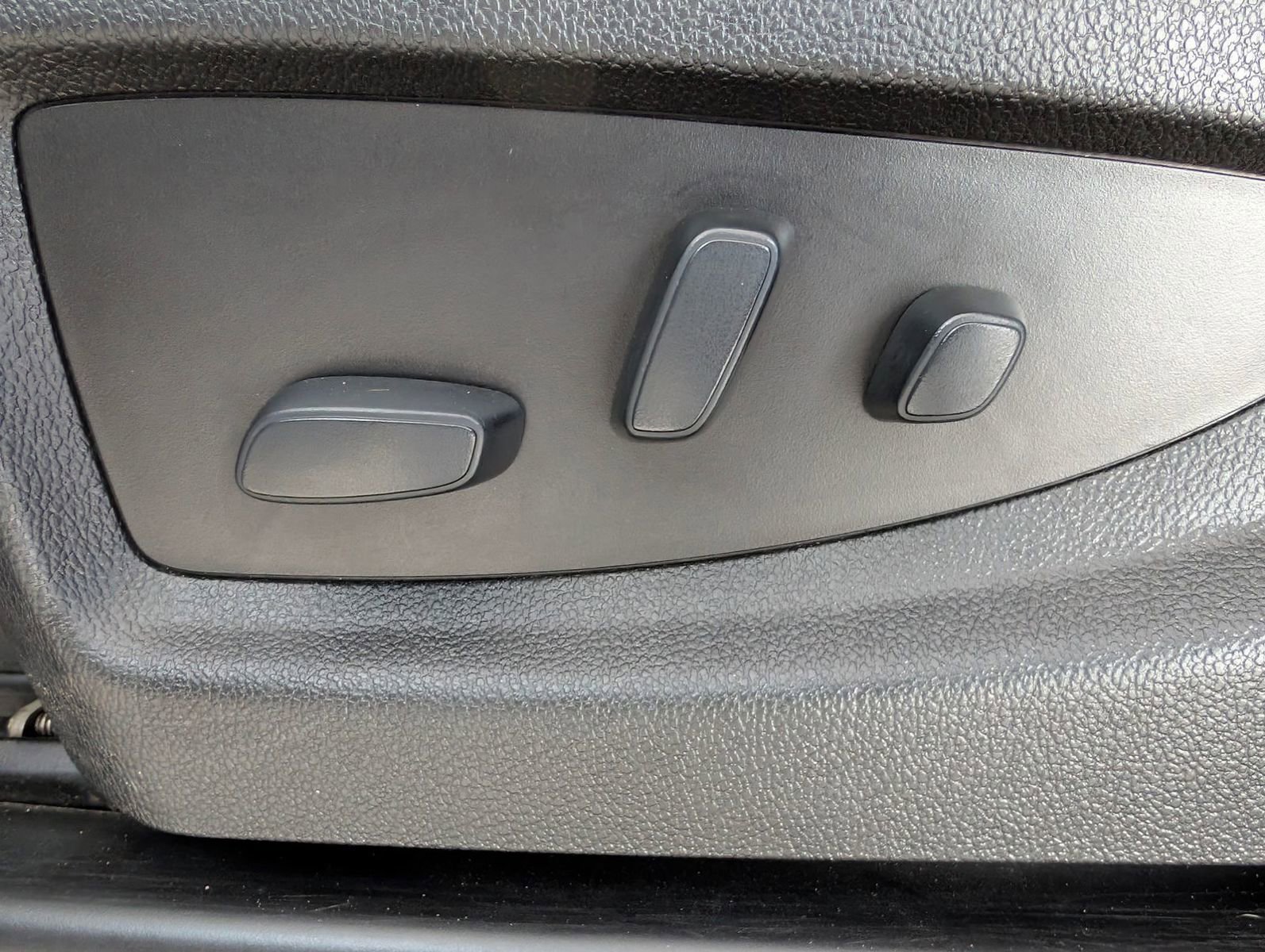 Used 2019 GMC Sierra 3500 Denali image 12