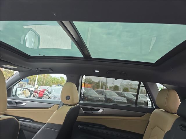 New 2026 Volkswagen Atlas Cross Sport SE image 28