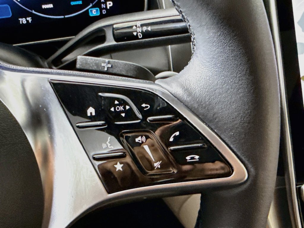 Certified 2026 Mercedes-Benz GLC 300 image 12