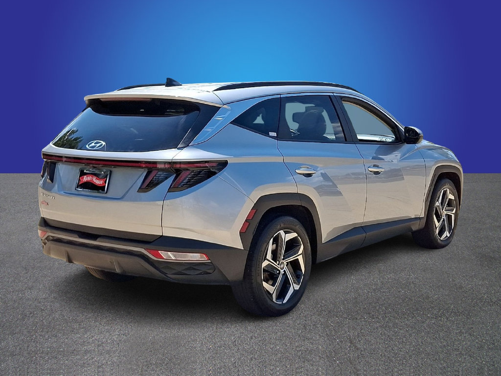 Used 2023 Hyundai Tucson SEL w/ Convenience Package FWD image 4