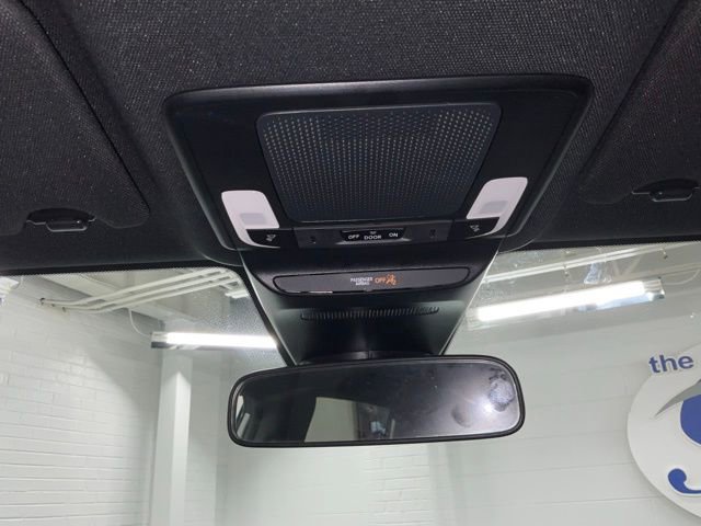 Certified 2025 Honda HR-V Sport image 25