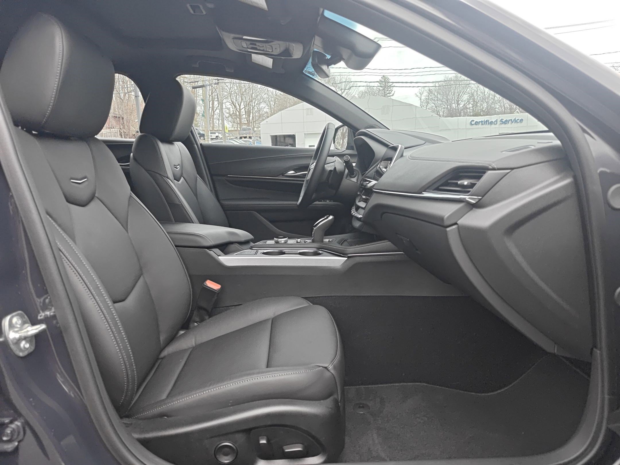 Used 2025 Cadillac CT4 Premium Luxury image 29