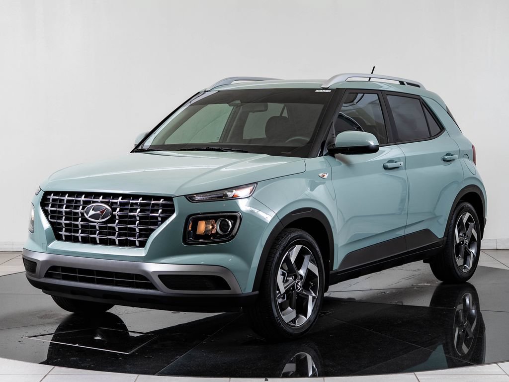 Used 2025 Hyundai Venue SEL