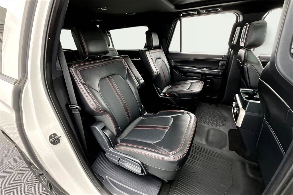 Used 2022 Ford Expedition Max Limited image 27