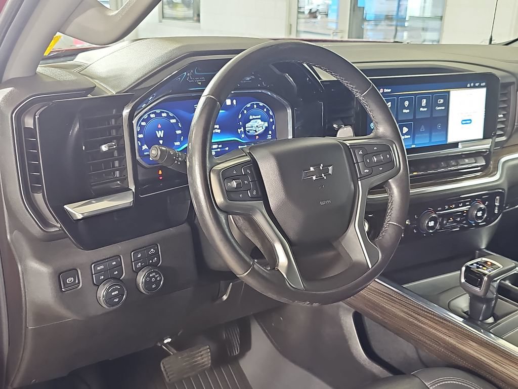 Used 2022 Chevrolet Silverado 1500 RST AWD/4WD image 19