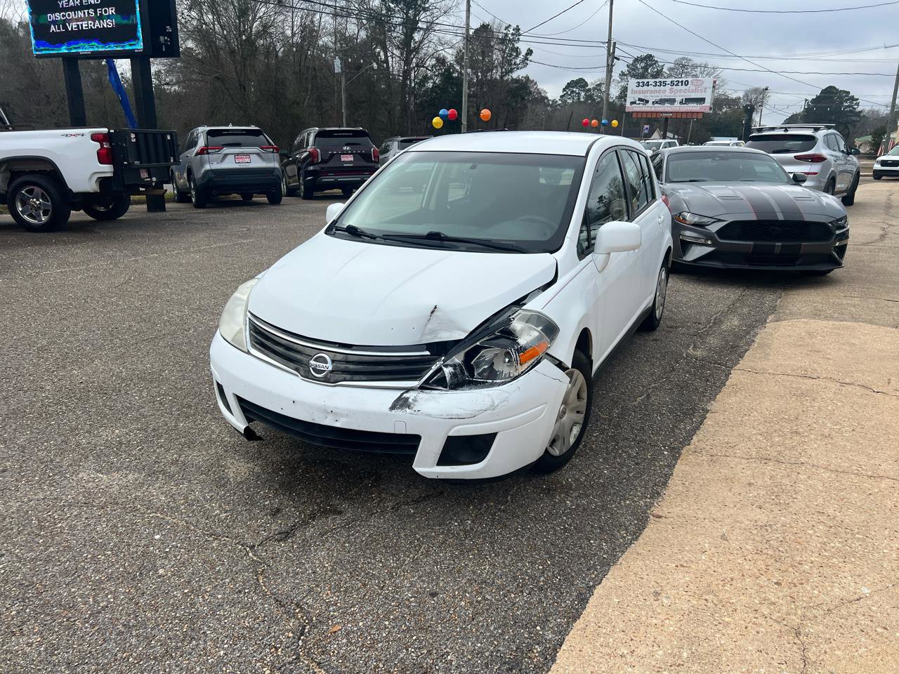 Used 2012 Nissan Versa 1.8 S w/ Plus Pkg image 2