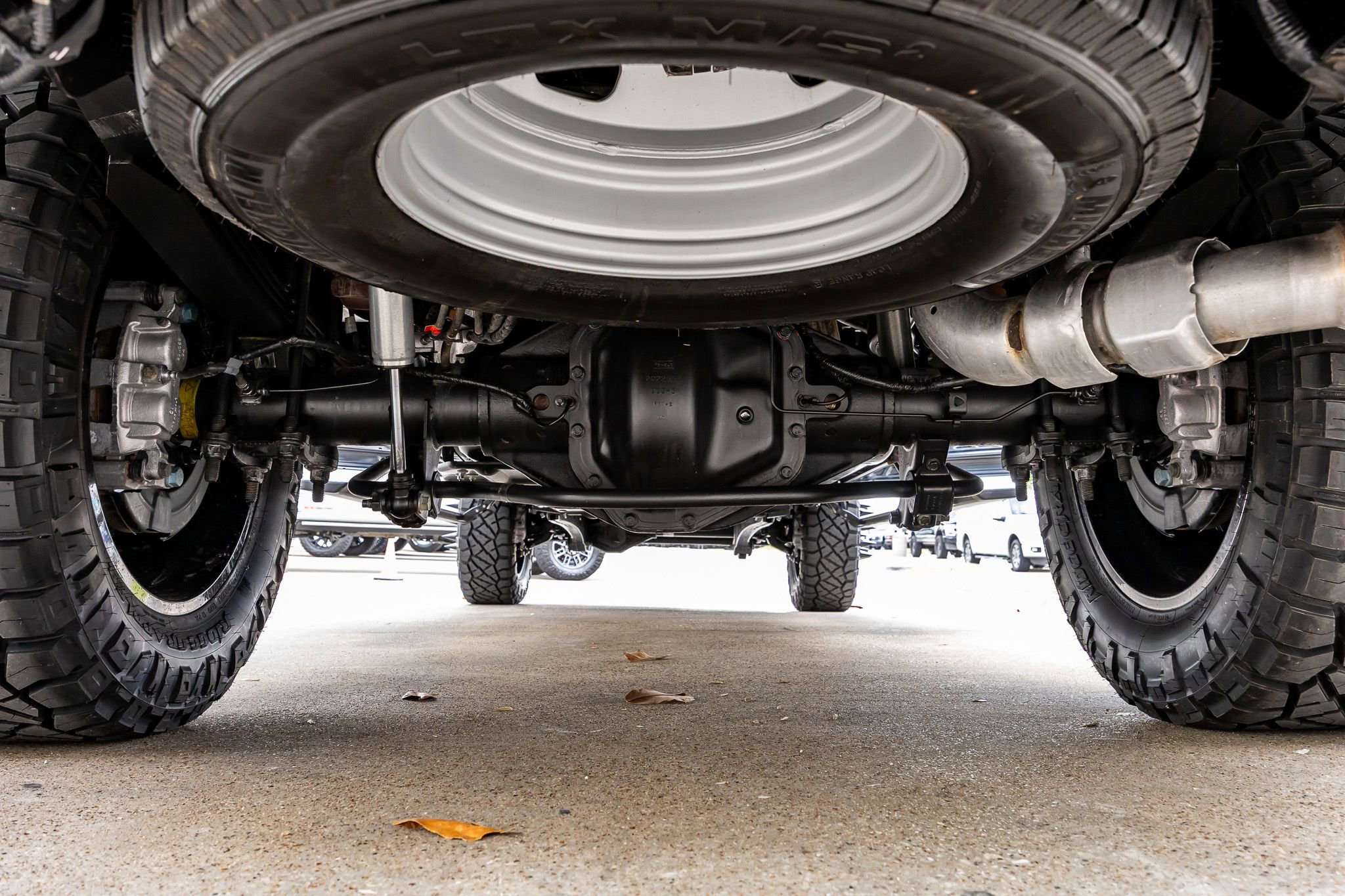 Used 2025 Ford F350 Platinum w/ Platinum Plus Package image 16