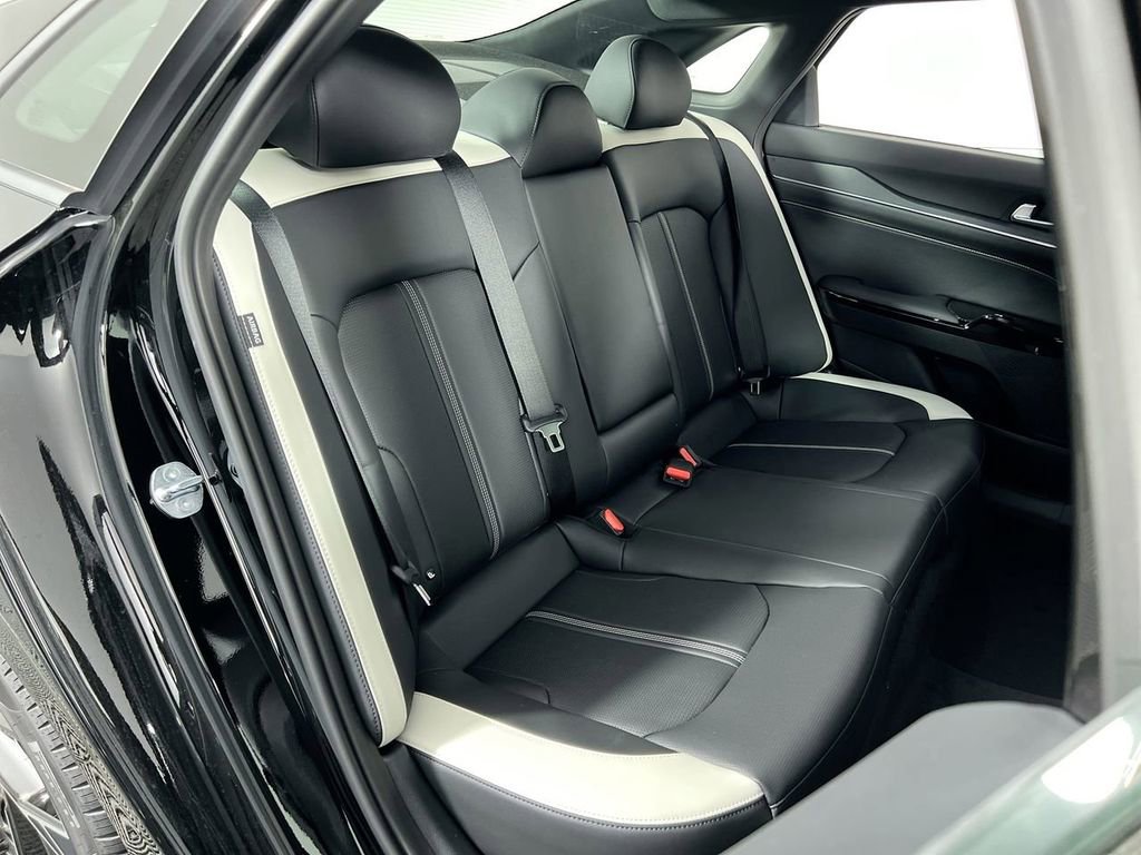 New 2026 Kia K5 GT-Line image 30