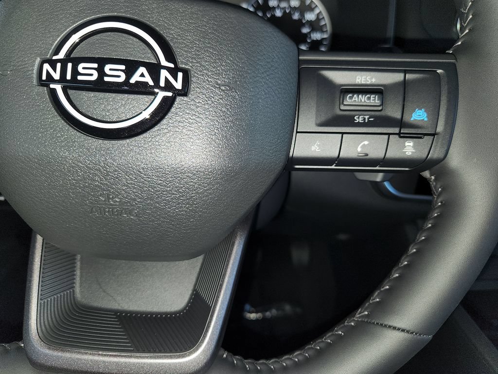Certified 2026 Nissan Rogue Dark Armor FWD image 27
