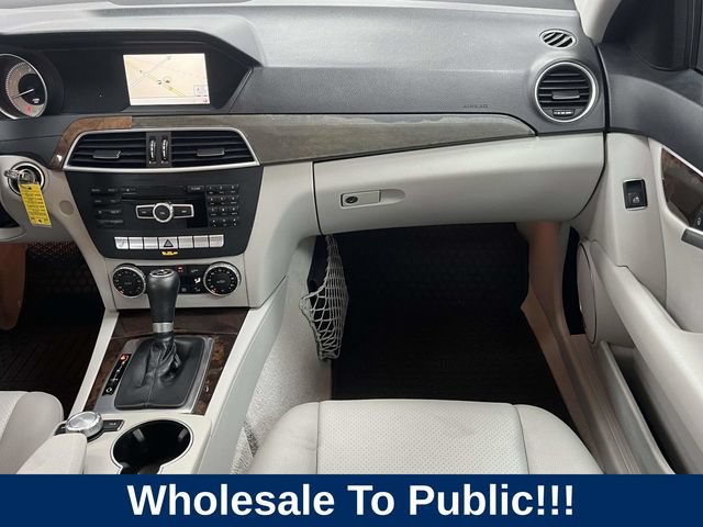 Used 2013 Mercedes-Benz C 250 Sedan image 20