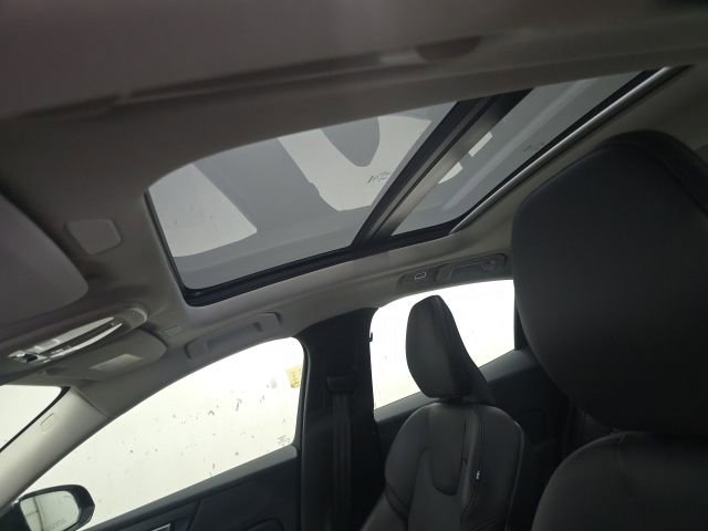 Used 2024 Volvo S60 B5 Core image 27