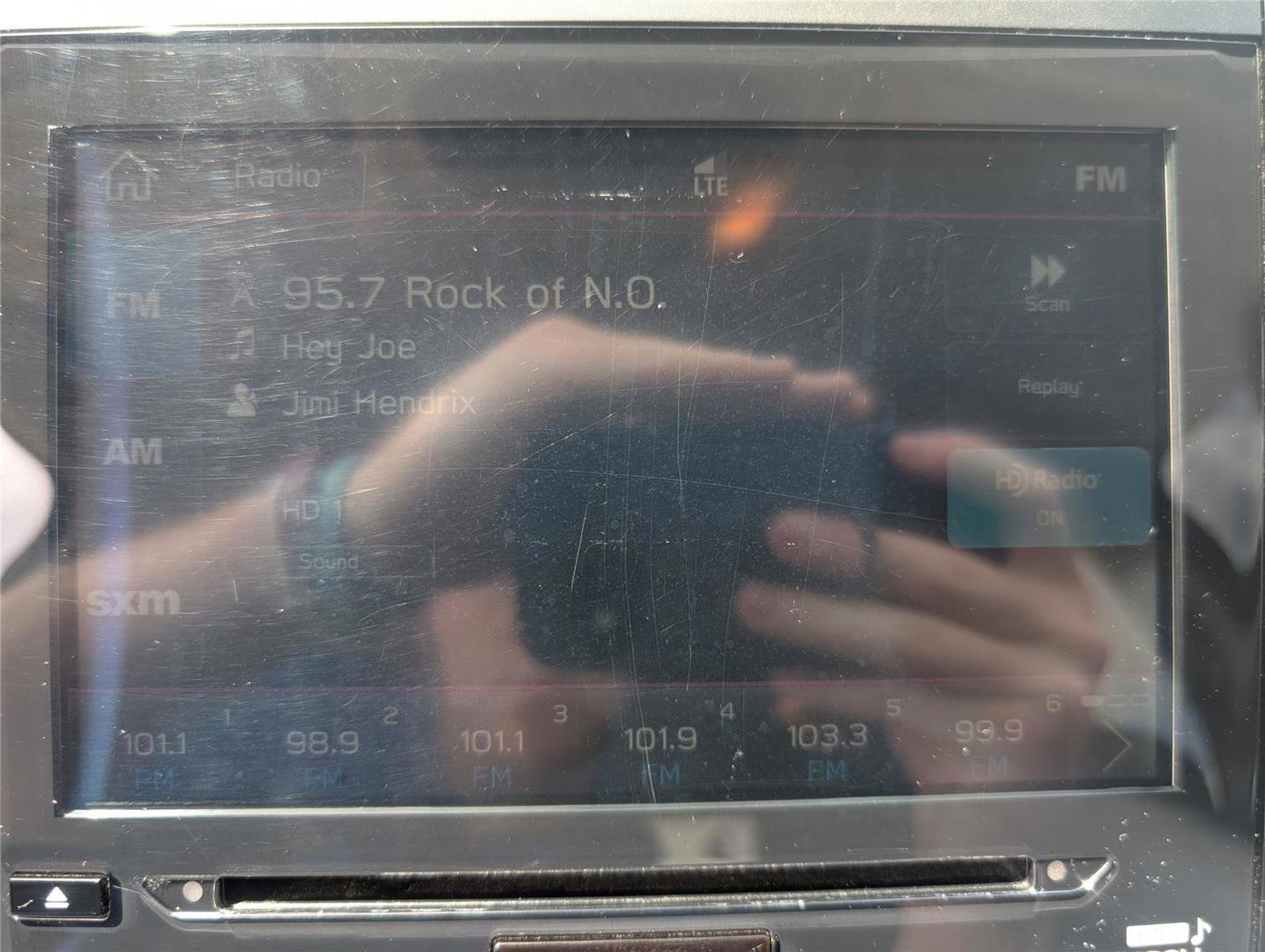 Used 2022 Subaru Ascent Premium w/ Convenience Package image 12