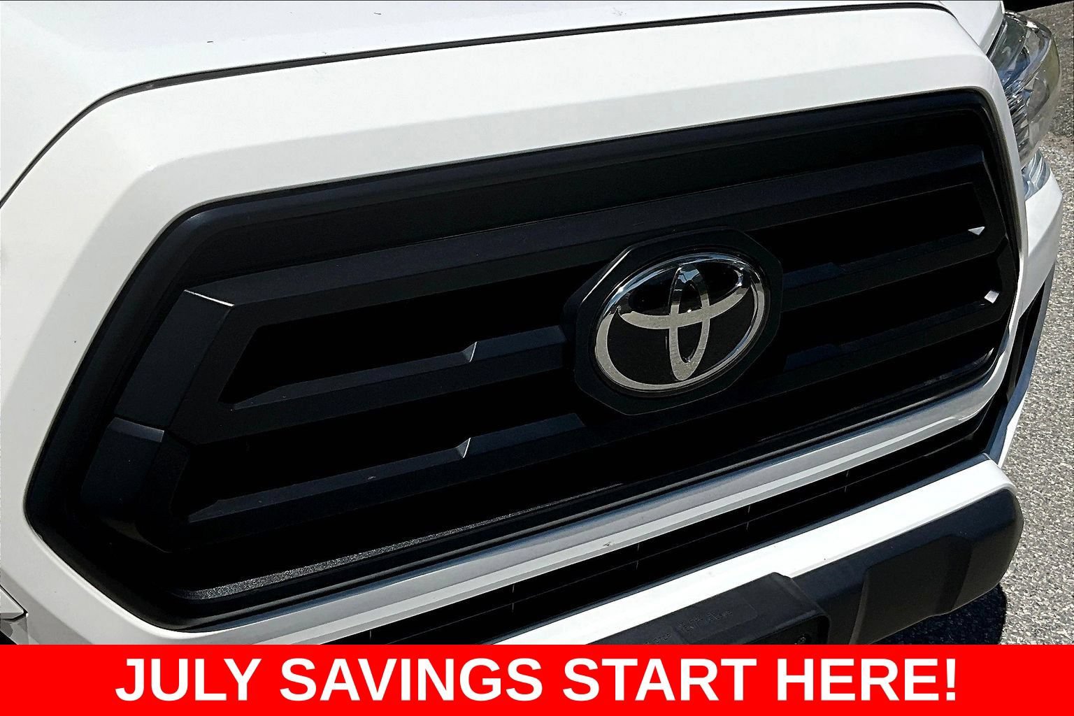 Used 2020 Toyota Tacoma SR w/ SR Convenience Package RWD image 31