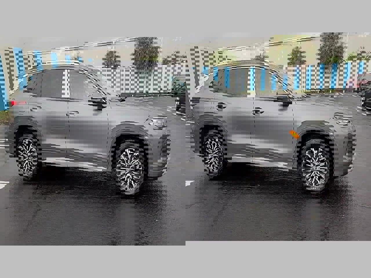 New 2025 Volkswagen Tiguan S image 24