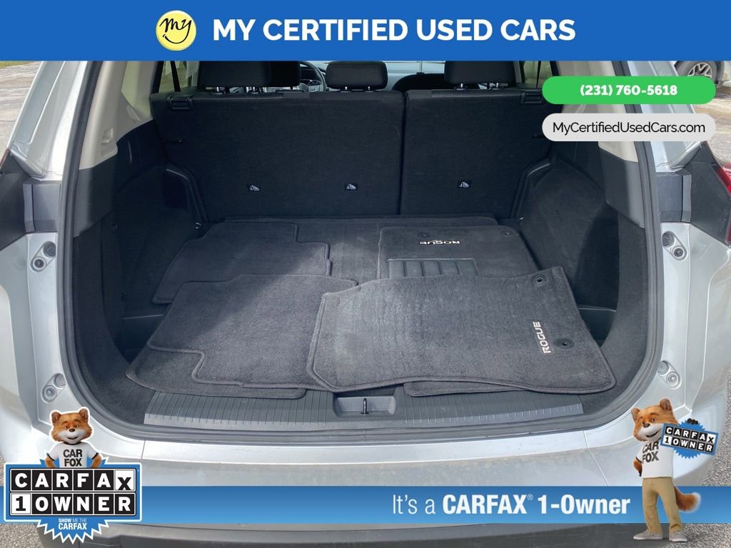 Used 2025 Nissan Rogue SV image 7