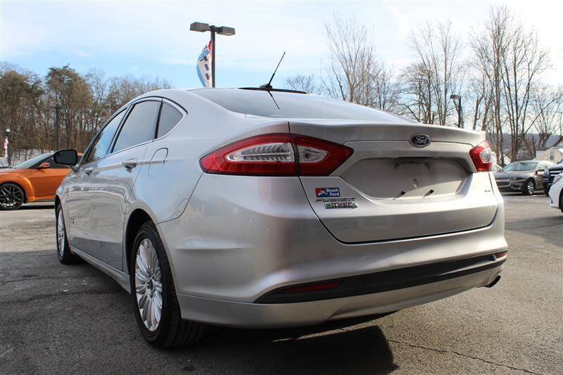 Used 2014 Ford Fusion Energi SE FWD image 13