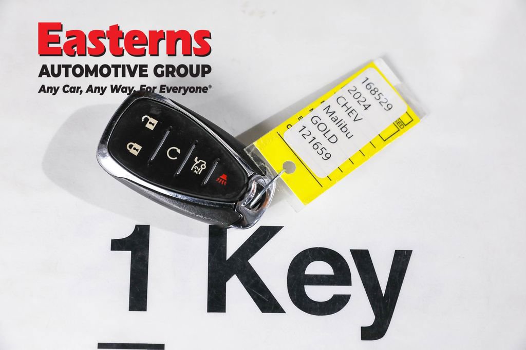 Used 2024 Chevrolet Malibu LT image 26