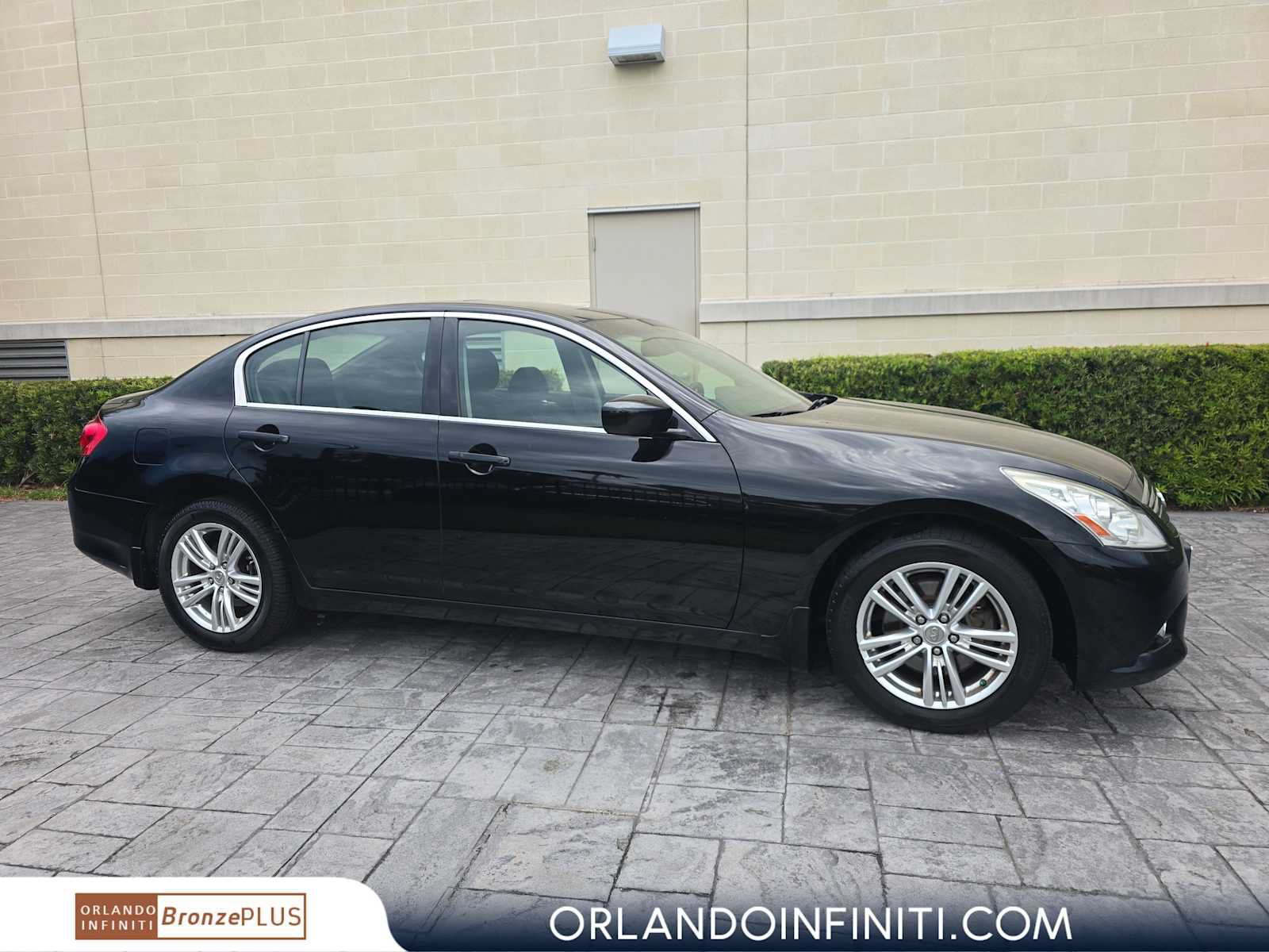 Used 2013 INFINITI G37 x Sedan w/ Premium Pkg
