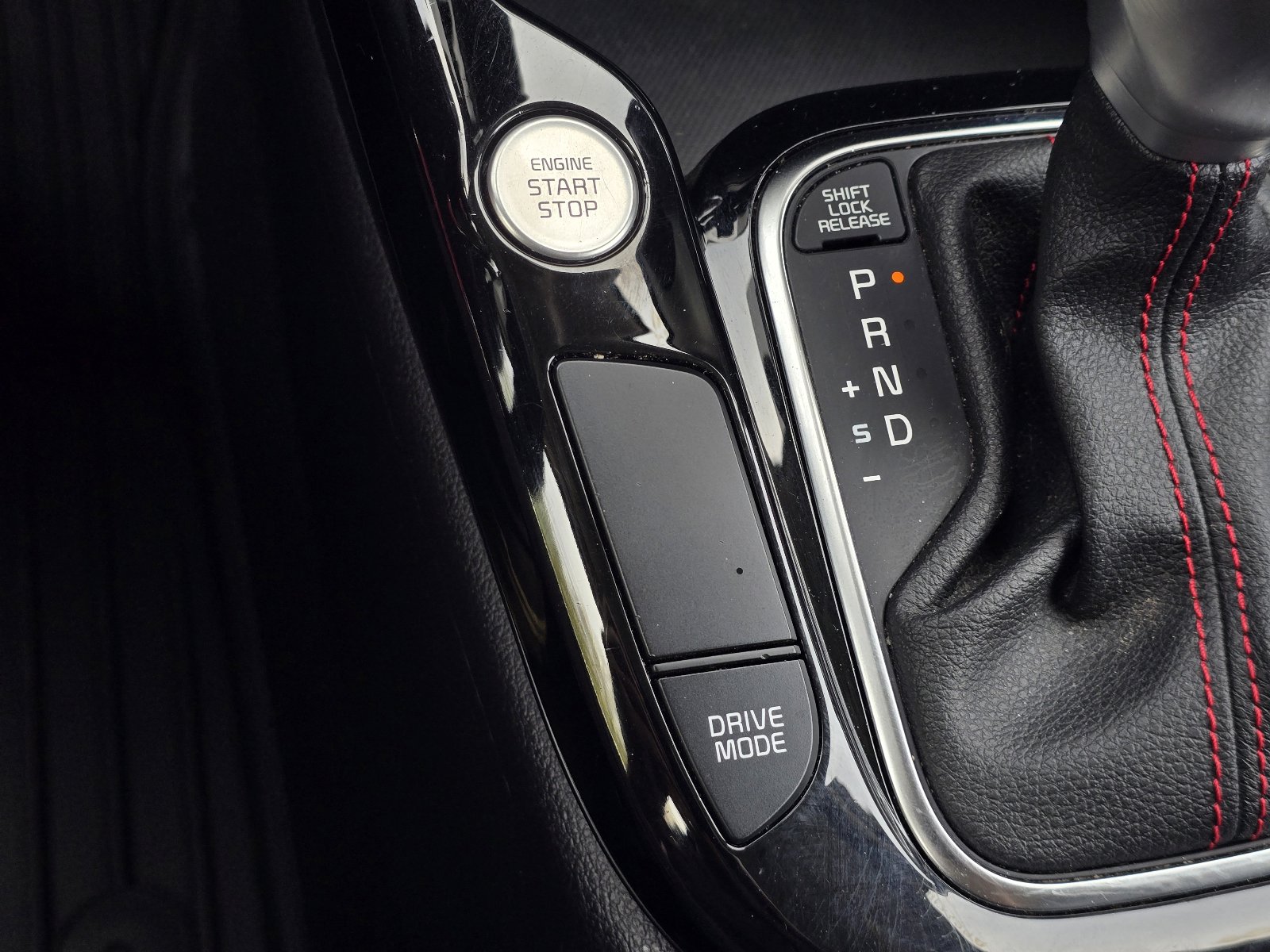 Used 2024 Kia Soul GT-Line FWD image 21