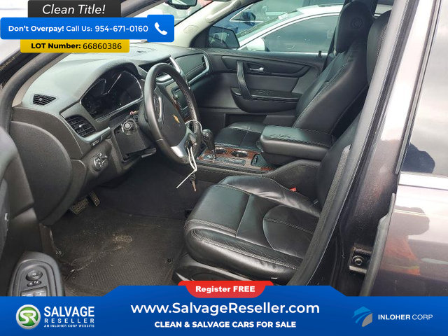 Used 2014 Chevrolet Traverse LT FWD image 9