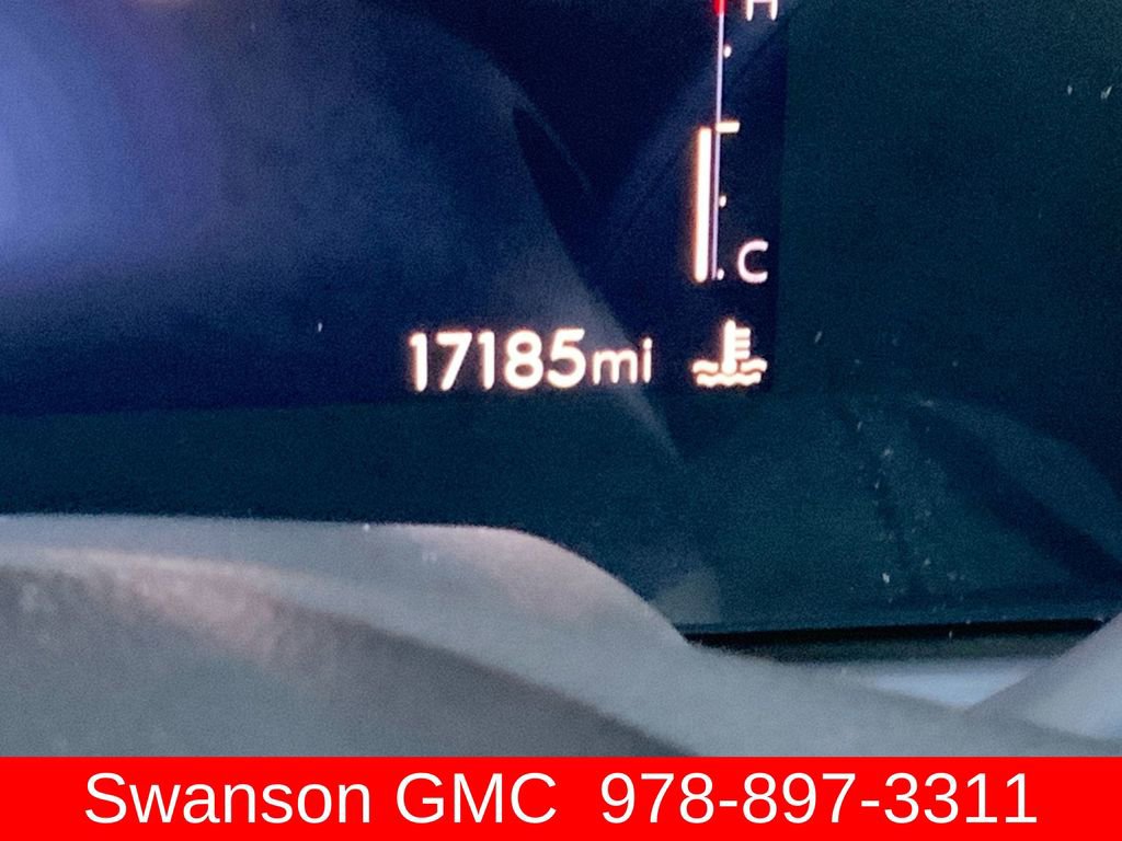 Used 2025 Buick Envista Avenir image 13