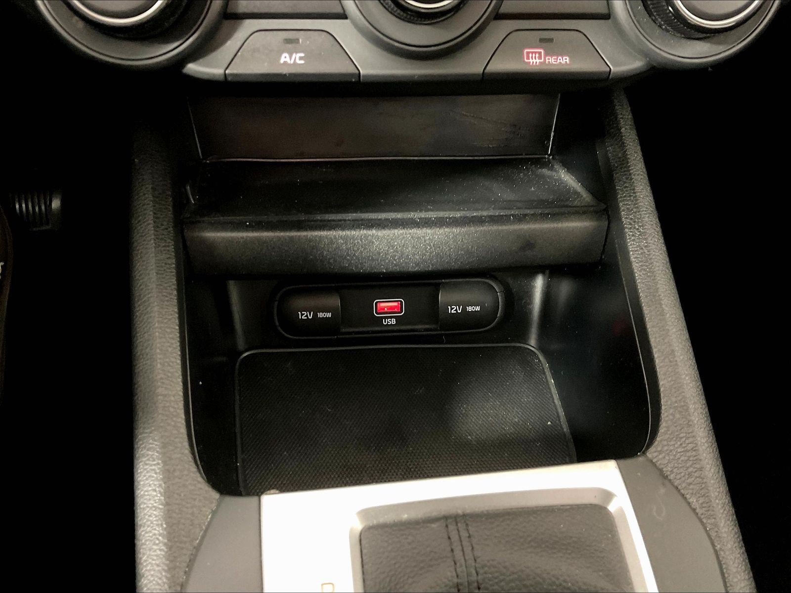 Certified 2023 Kia Forte LXS w/ LXS Technology Package FWD image 16