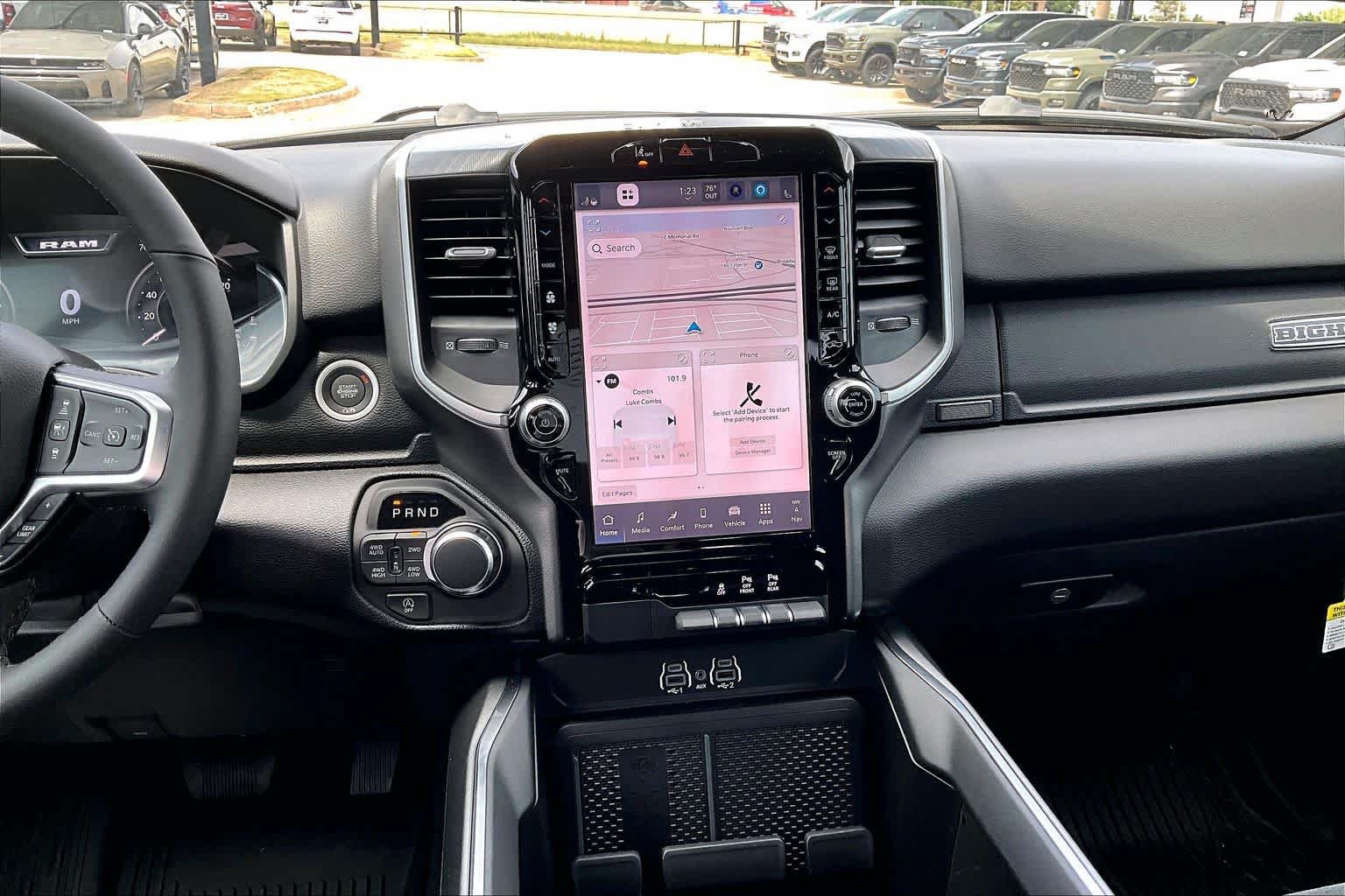 New 2026 RAM 1500 Big Horn AWD/4WD image 7