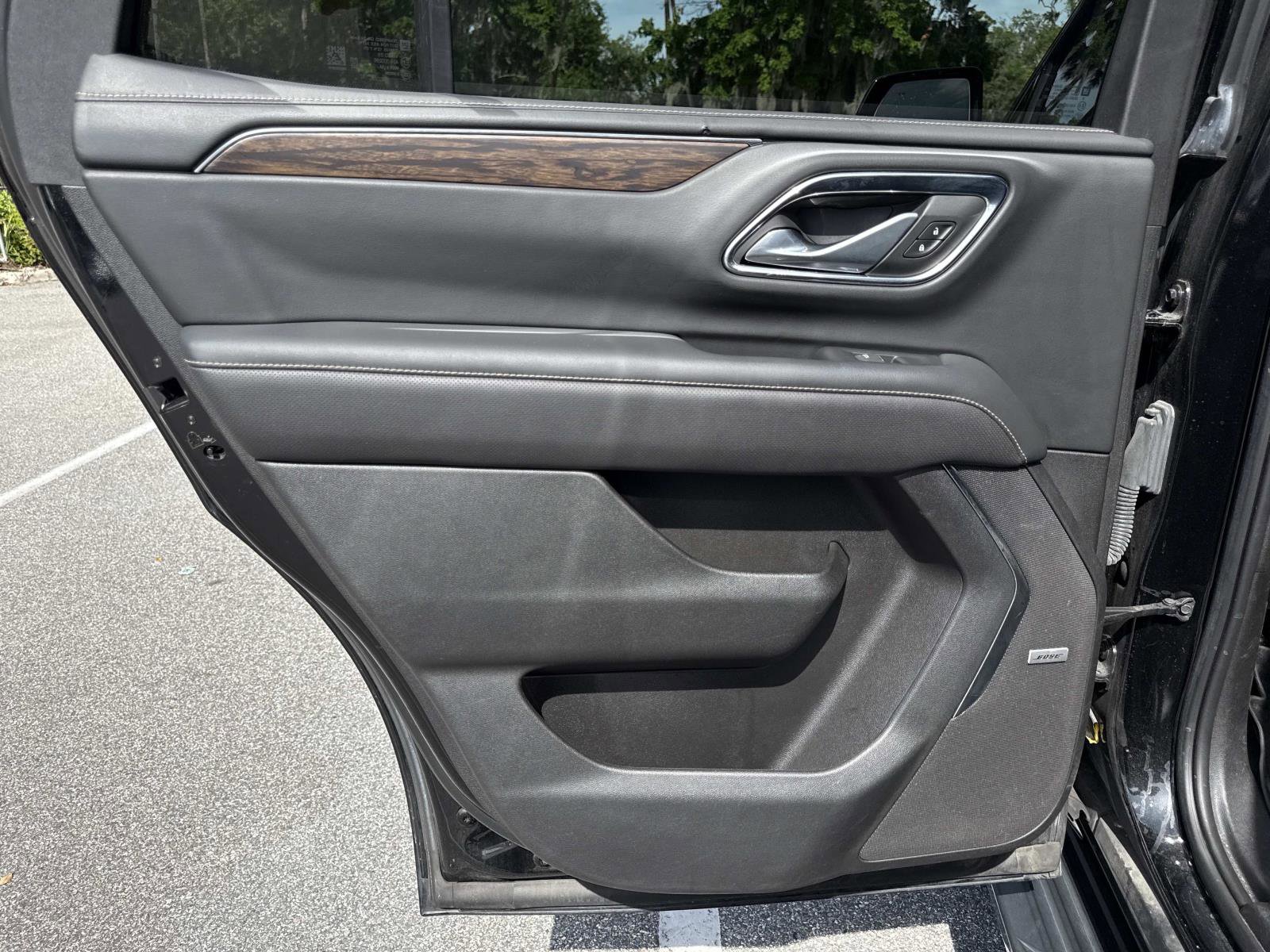 Used 2023 Chevrolet Tahoe Premier AWD/4WD image 9