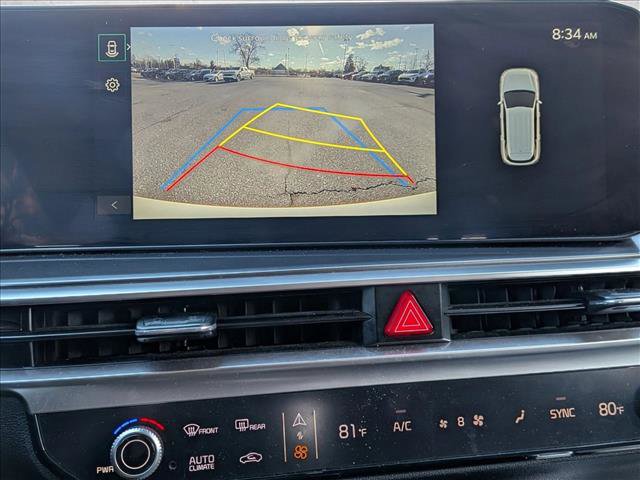 Used 2024 Kia Sorento S image 12