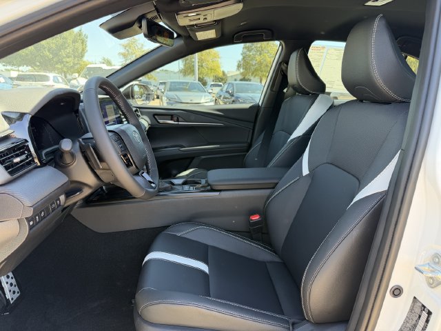 New 2026 Toyota Camry SE FWD image 22