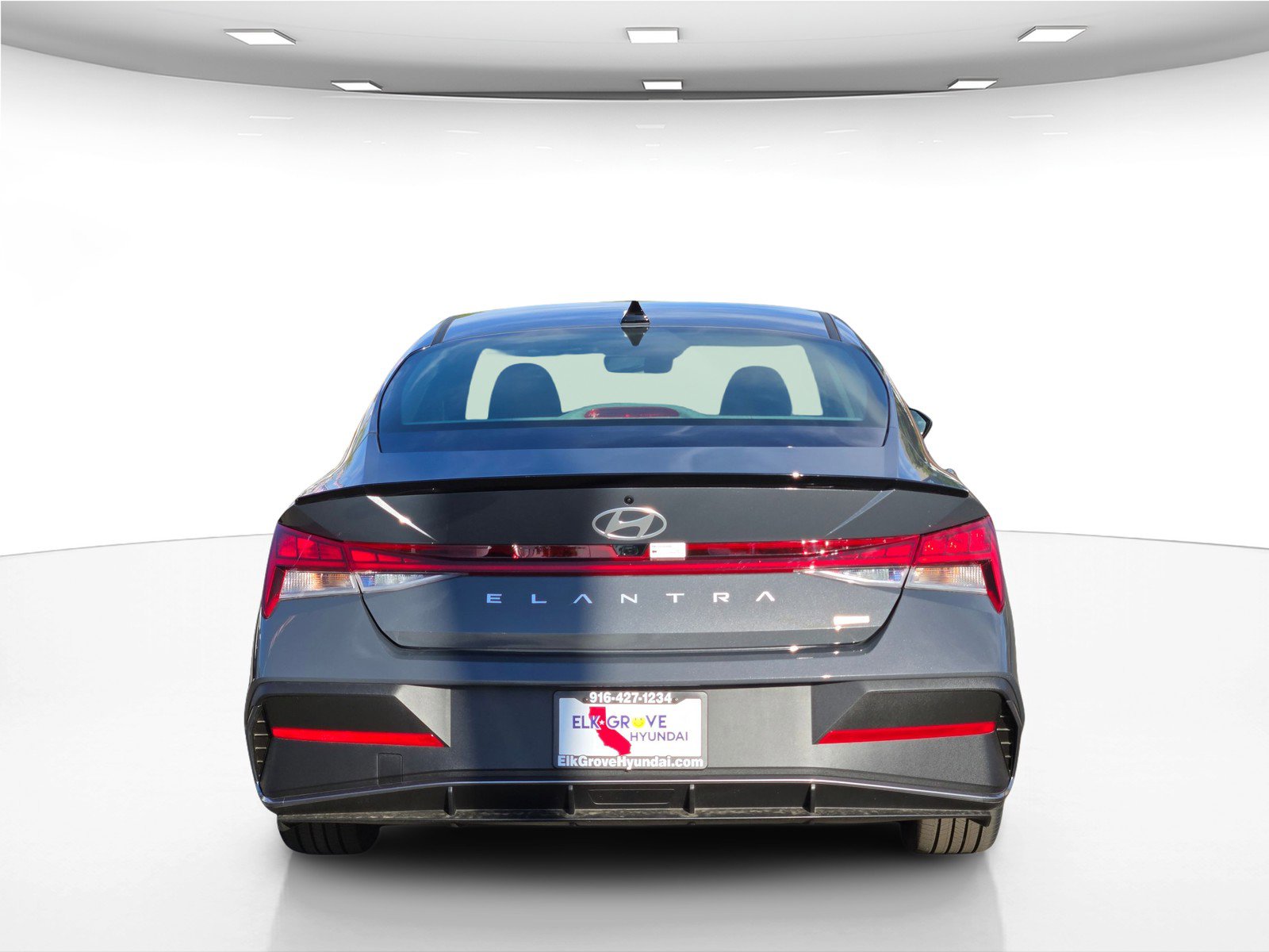 New 2025 Hyundai Elantra SEL image 7
