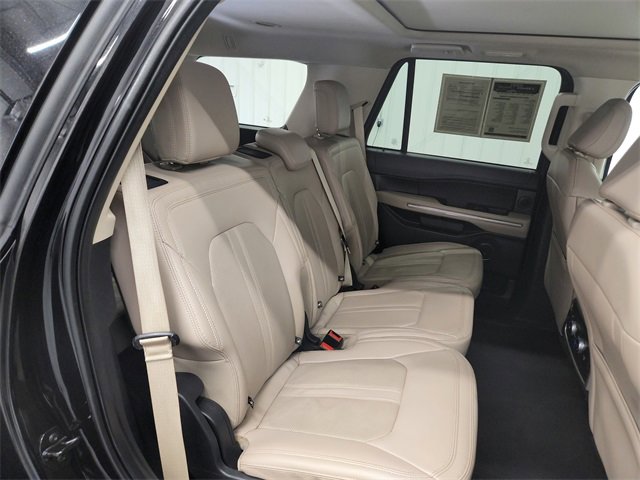 Used 2024 Ford Expedition Limited image 46