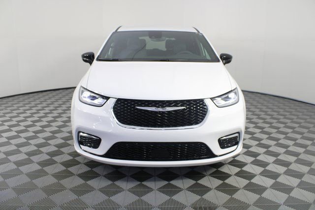 New 2026 Chrysler Pacifica Select image 29